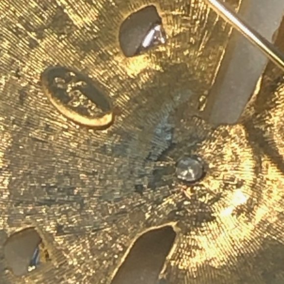 KEYES MENDED BROKEN HEART SHINY GOLD TONE BROOCH - Picture 10 of 15